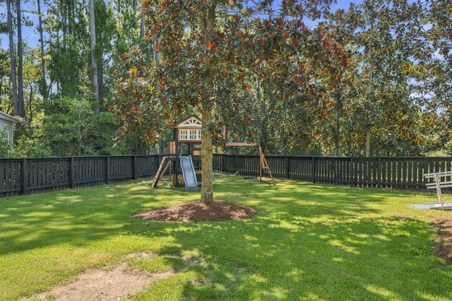 400 Tidal Reef Circle, Mount Pleasant, SC 29464