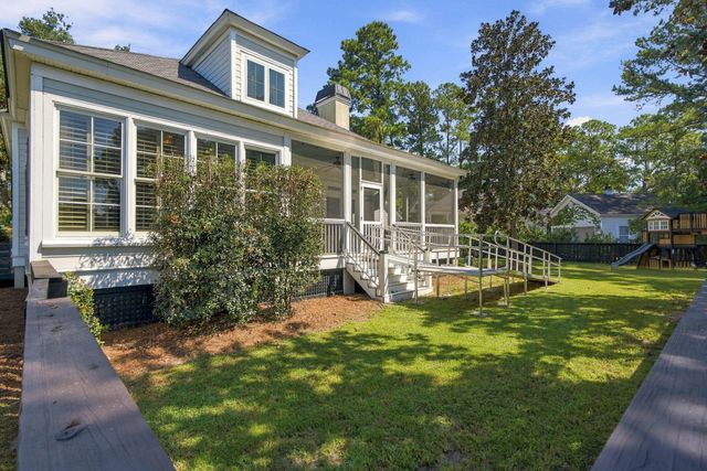 400 Tidal Reef Circle, Mount Pleasant, SC 29464