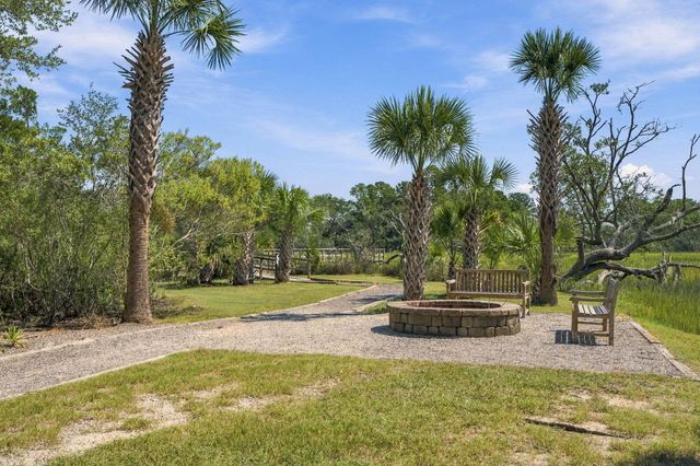 400 Tidal Reef Circle, Mount Pleasant, SC 29464
