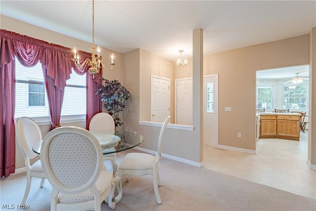 10384 Rock Ledge Way, North Royalton, OH 44133