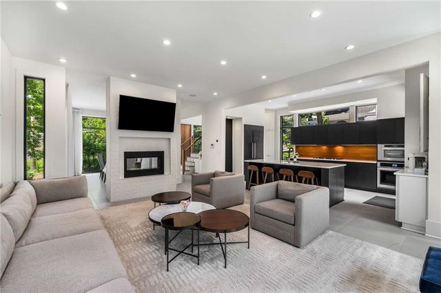 819 Belgrade NE Avenue, Atlanta, GA 30306