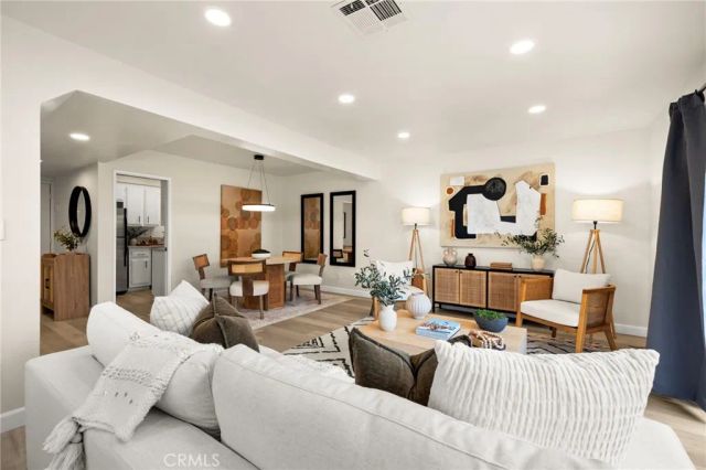 6247 Morse Avenue, North Hollywood, CA 91606