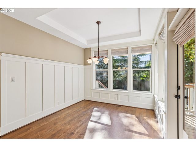 1634 Se SPOKANE St, Portland, OR 97202