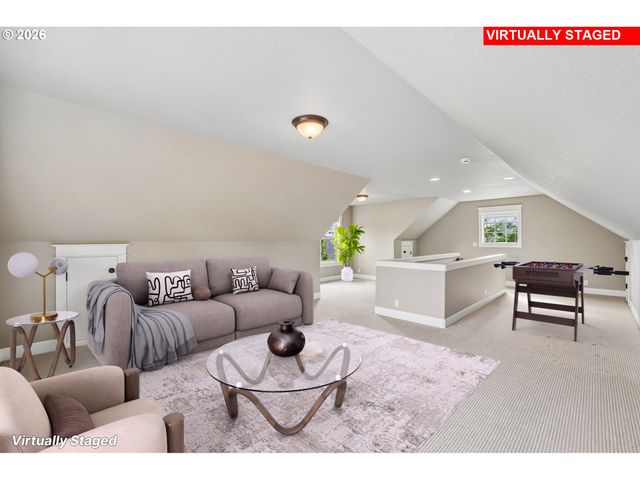 1634 Se SPOKANE St, Portland, OR 97202