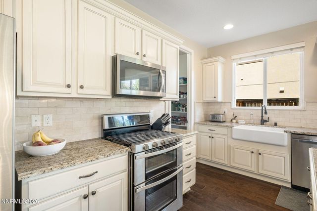 2960 Show Jumper Lane, Reno, NV 89521