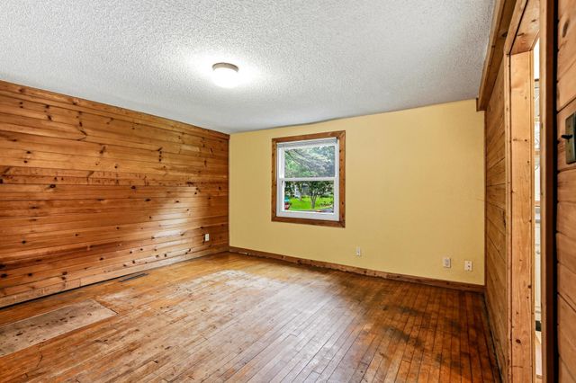 501 3rd Street W, Hastings, MN 55033