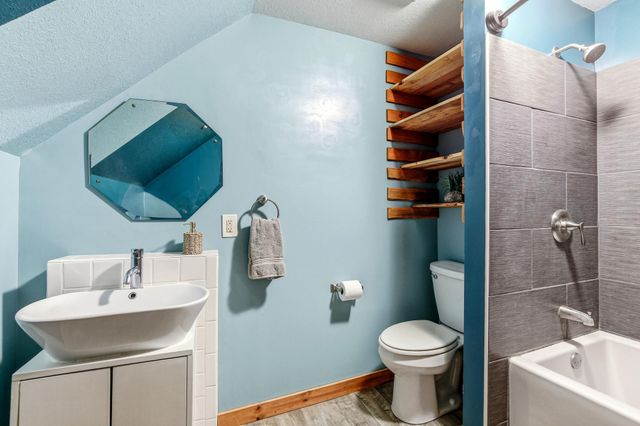 501 3rd Street W, Hastings, MN 55033