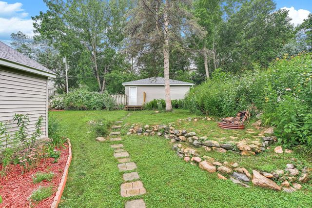 501 3rd Street W, Hastings, MN 55033