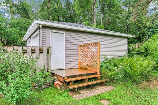 501 3rd Street W, Hastings, MN 55033