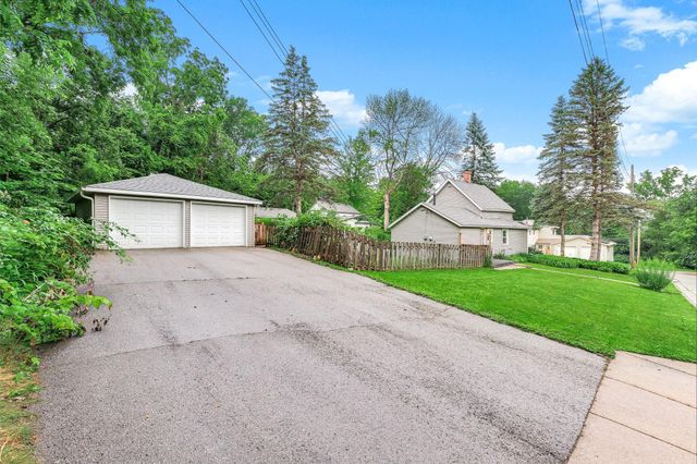 501 3rd Street W, Hastings, MN 55033