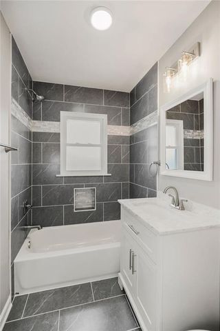 12301 E 233rd Street, Peculiar, MO 64078