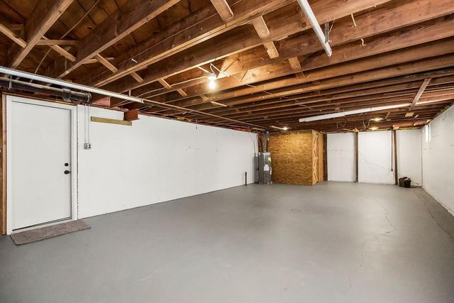 12301 E 233rd Street, Peculiar, MO 64078