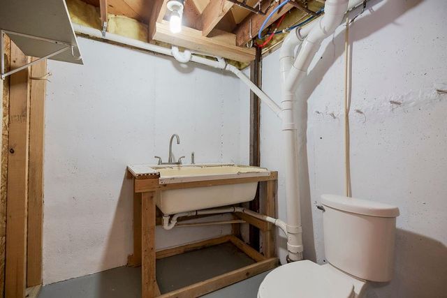 12301 E 233rd Street, Peculiar, MO 64078