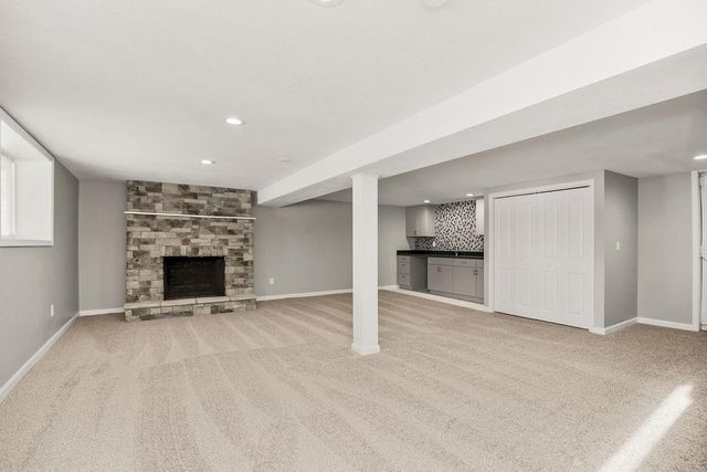 12301 E 233rd Street, Peculiar, MO 64078