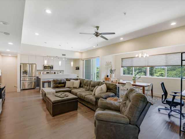 604 N Bluff DR 101, Austin, TX 78745