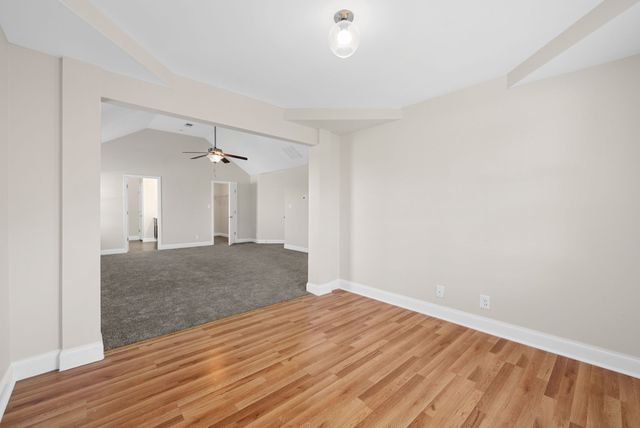 2048 Bandera Dr, Clarksville, TN 37042