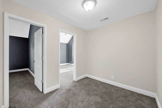 2048 Bandera Dr, Clarksville, TN 37042