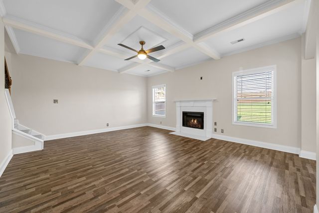 2048 Bandera Dr, Clarksville, TN 37042