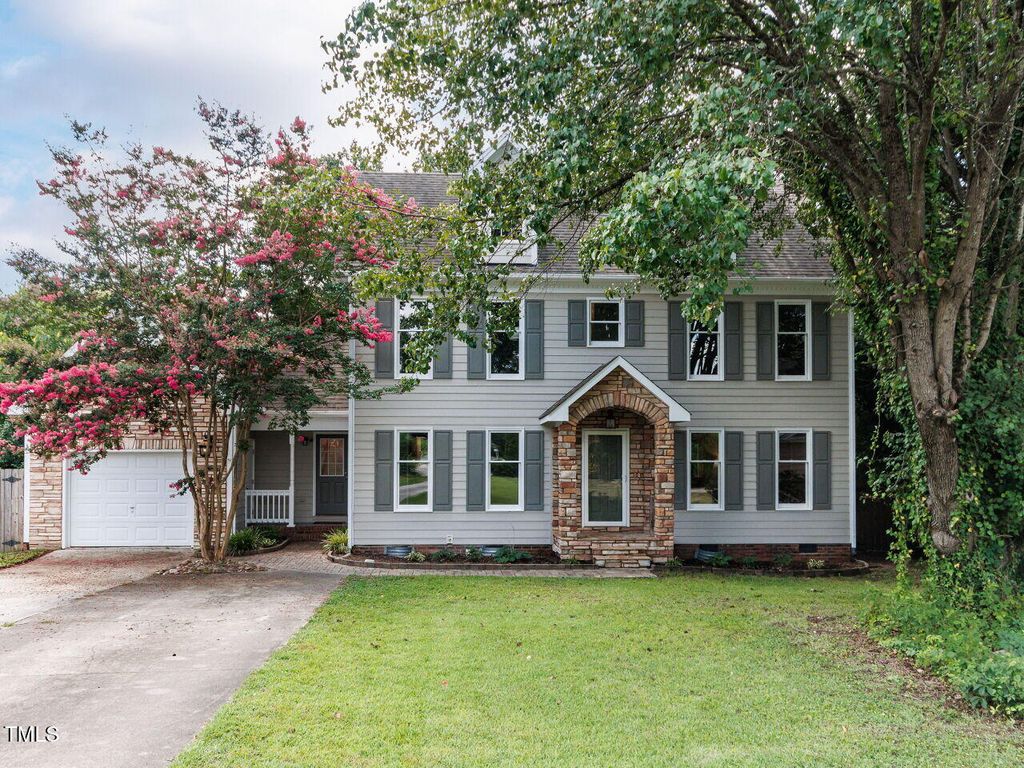 3525 Lytham Place, Raleigh, NC 27604
