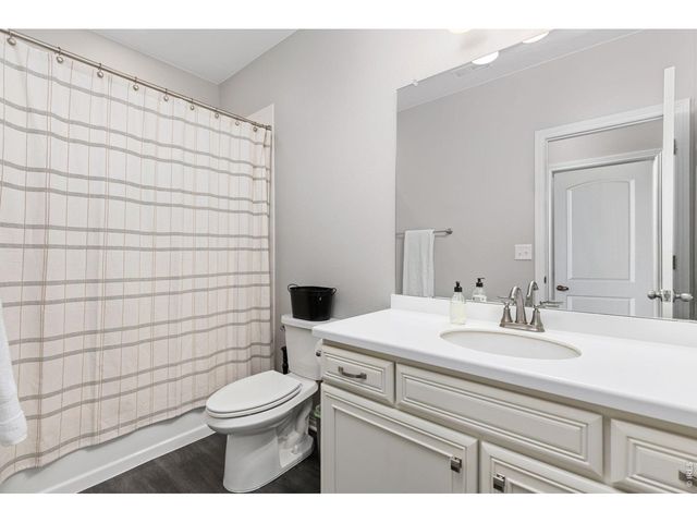 1122 Gabriella Ln, Berthoud, CO 80513