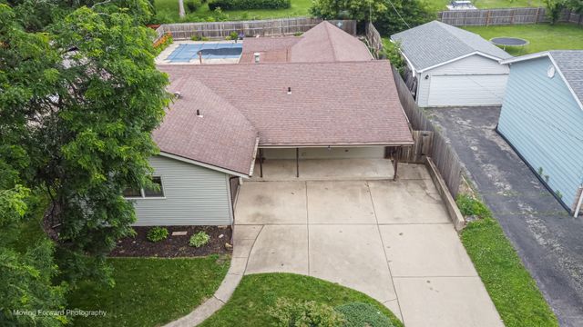 2707 Karen Drive, Rockford, IL 61101