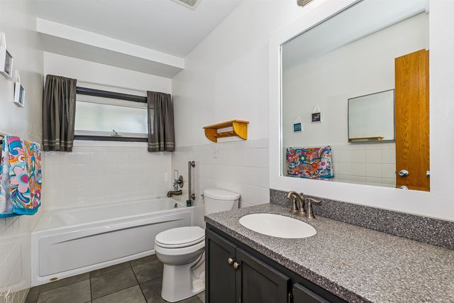 751 N Murray St, Wichita, KS 67212