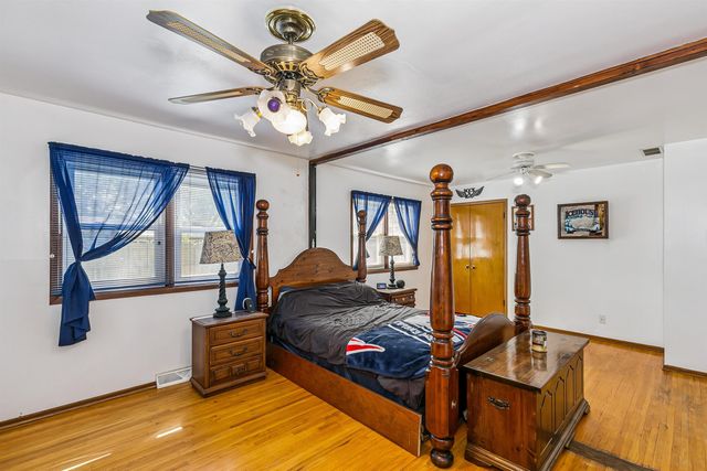 751 N Murray St, Wichita, KS 67212