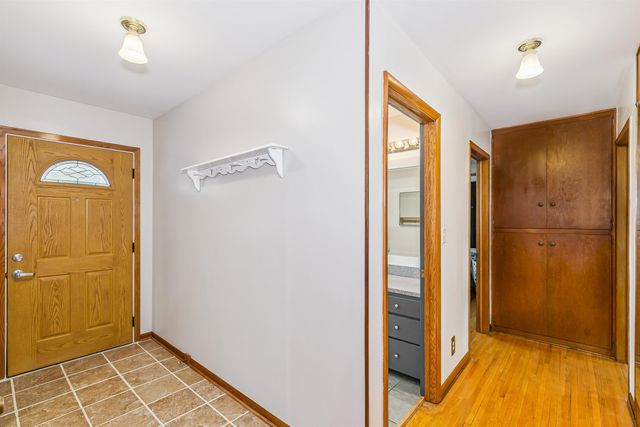 751 N Murray St, Wichita, KS 67212