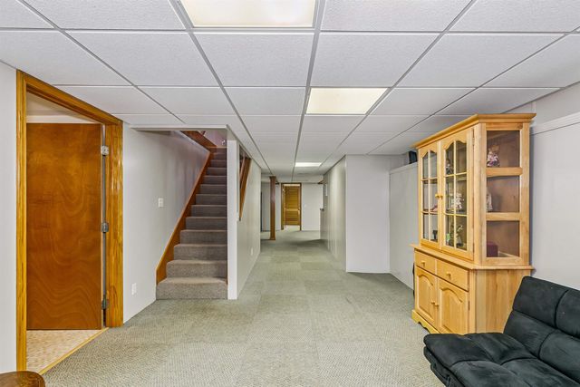 751 N Murray St, Wichita, KS 67212