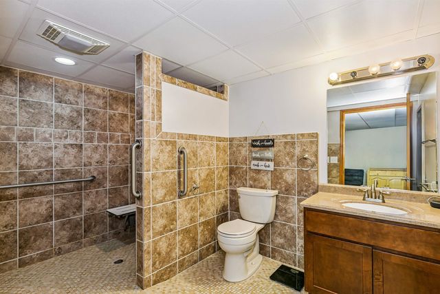 751 N Murray St, Wichita, KS 67212