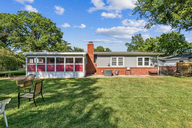 751 N Murray St, Wichita, KS 67212