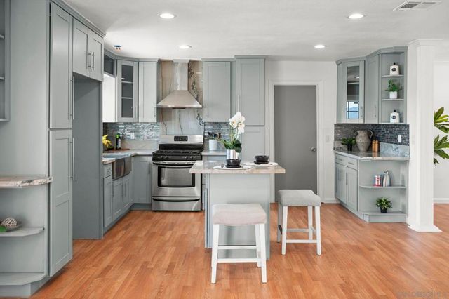 1405 Cuyamaca Ave, Spring Valley, CA 91977