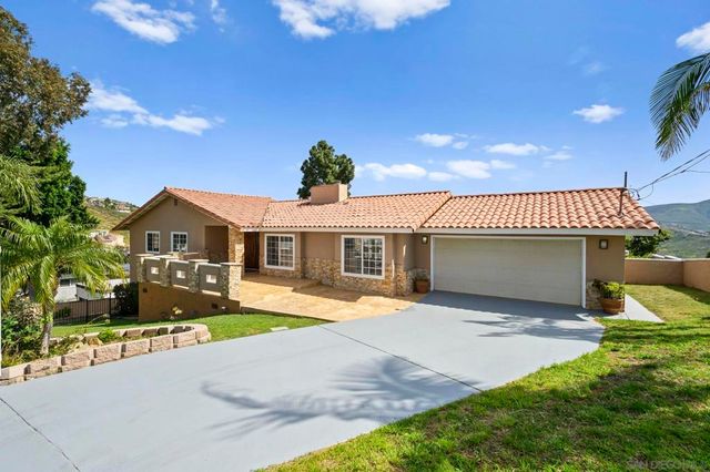 1405 Cuyamaca Ave, Spring Valley, CA 91977