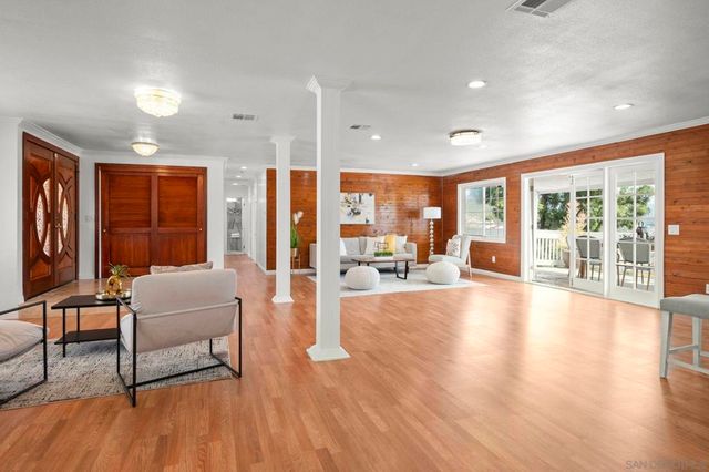 1405 Cuyamaca Ave, Spring Valley, CA 91977