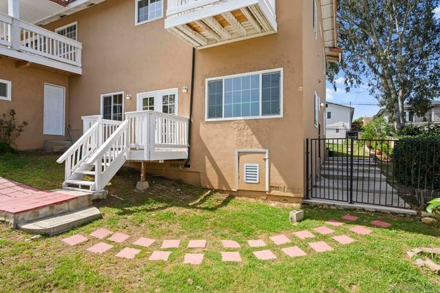 1405 Cuyamaca Ave, Spring Valley, CA 91977