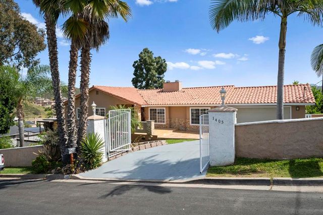 1405 Cuyamaca Ave, Spring Valley, CA 91977