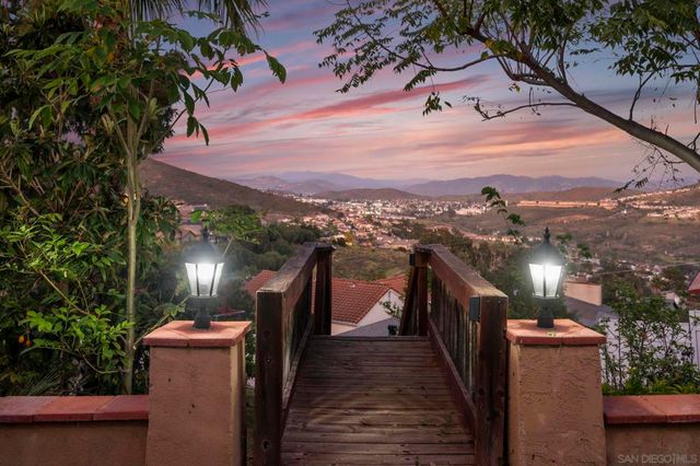 1405 Cuyamaca Ave, Spring Valley, CA 91977