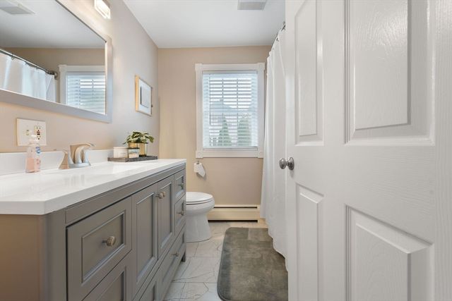 166 Charles St, New Bedford, MA 02744