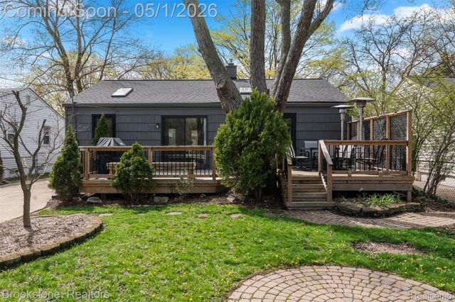 4422 THORNCROFT Avenue, Royal Oak, MI 48073