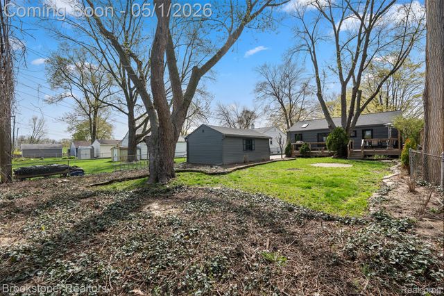 4422 THORNCROFT Avenue, Royal Oak, MI 48073