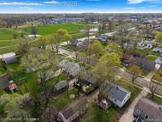 4422 THORNCROFT Avenue, Royal Oak, MI 48073