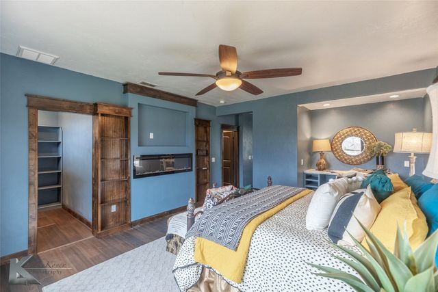 524 County Road 241, Ovalo, TX 79541