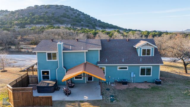 524 County Road 241, Ovalo, TX 79541