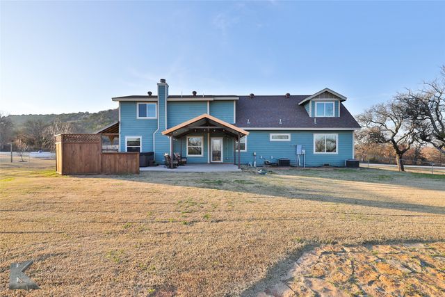 524 County Road 241, Ovalo, TX 79541