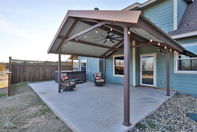 524 County Road 241, Ovalo, TX 79541