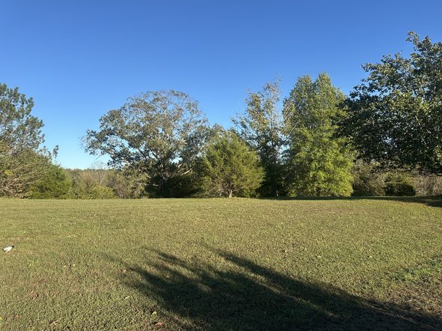 1551 Old Highway 79, Dover, TN 37058