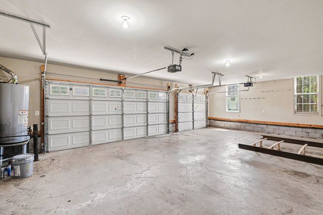 756 Starpoint Dr, Gallatin, TN 37066