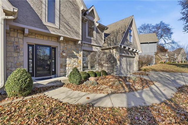 7432 N Granby Avenue, Kansas City, MO 64151