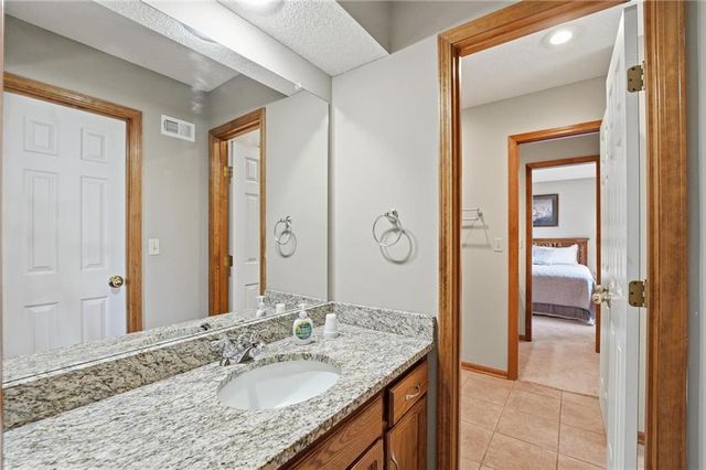 7432 N Granby Avenue, Kansas City, MO 64151