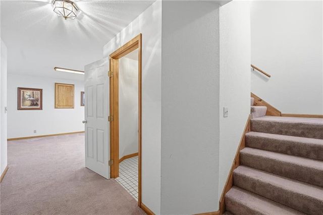 7432 N Granby Avenue, Kansas City, MO 64151